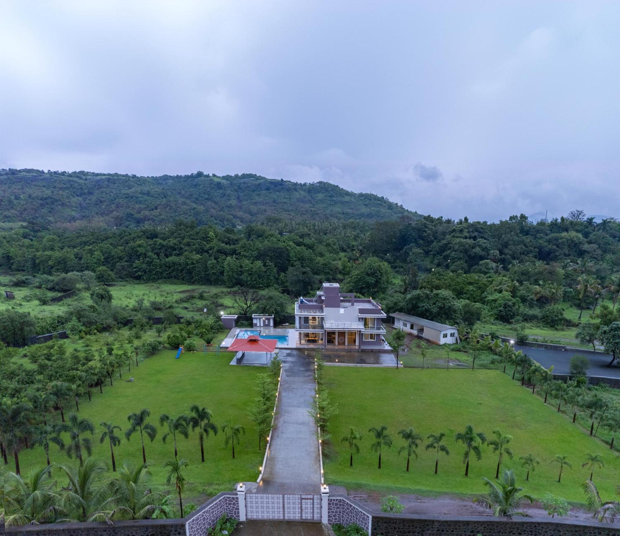 Stayscape Shreeji Farms 4Bhk קארג'אט מראה חיצוני תמונה