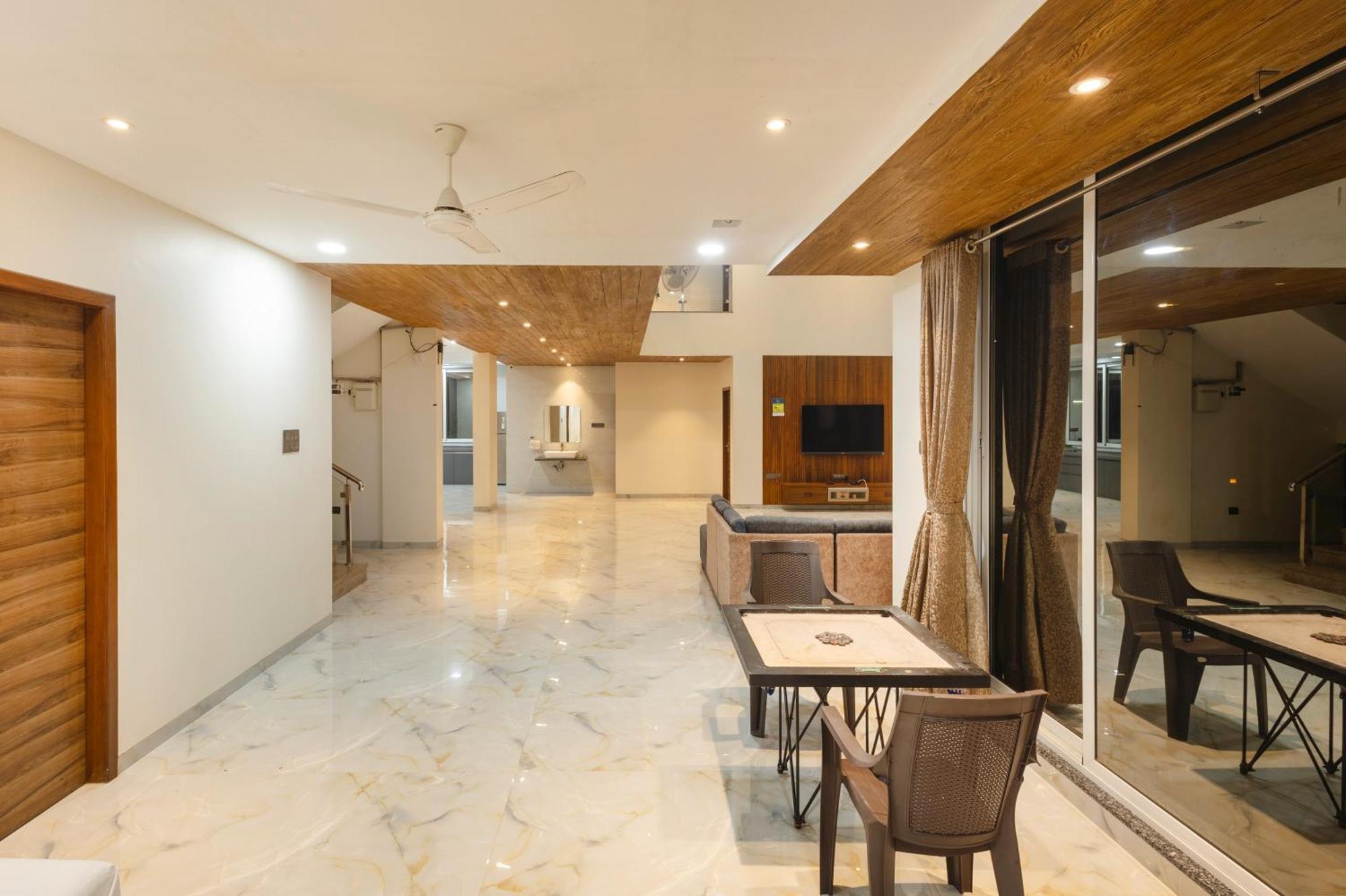 Stayscape Shreeji Farms 4Bhk קארג'אט מראה חיצוני תמונה